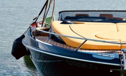 evento aziendale in barca noleggio Como