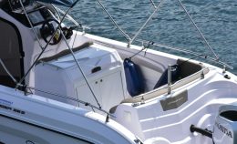 Wedding anniversary on a boat on Lake Como